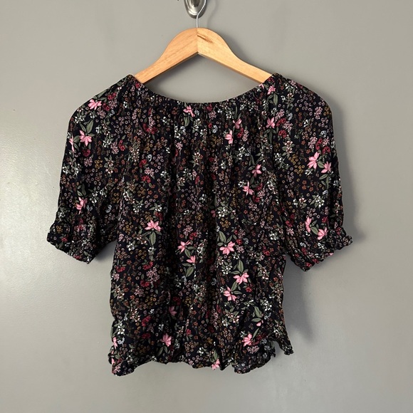 Loft Floral Black Blouse - Picture 4 of 4